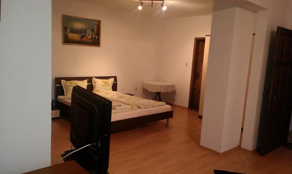 Villa Nasco Golden Sands Habitación foto